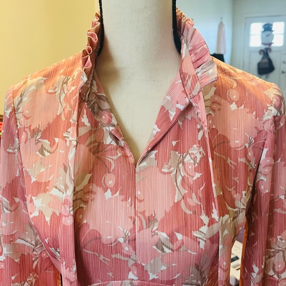 Vintage 1970s Pink Floral Tie Necklace Dress - Picture 11 of 14